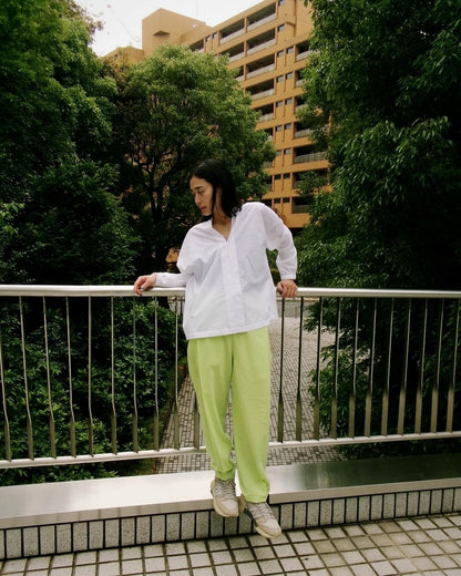 Tuck tapered pants